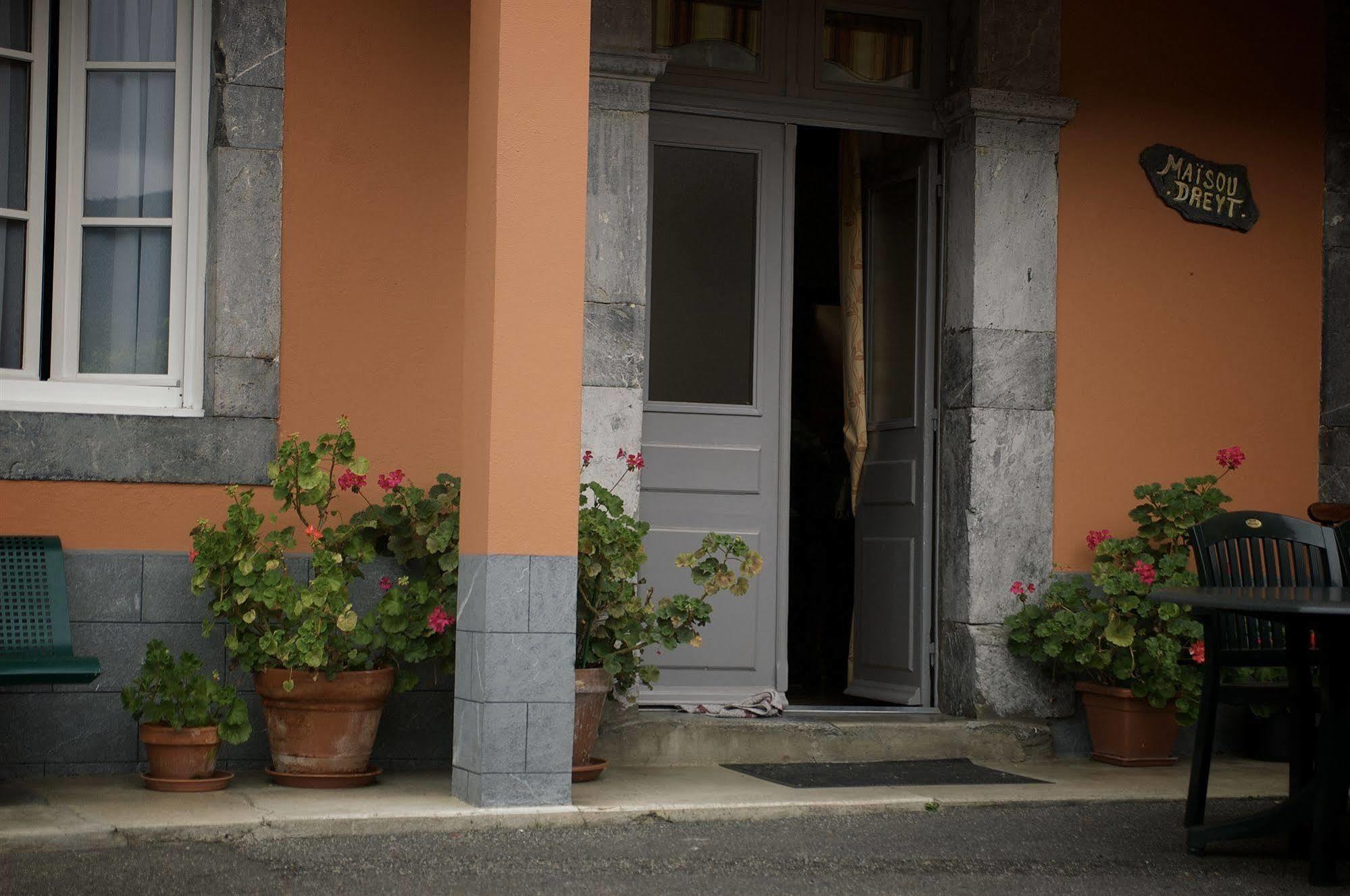 Hotel Ladagnous Peyrouse Zewnętrze zdjęcie